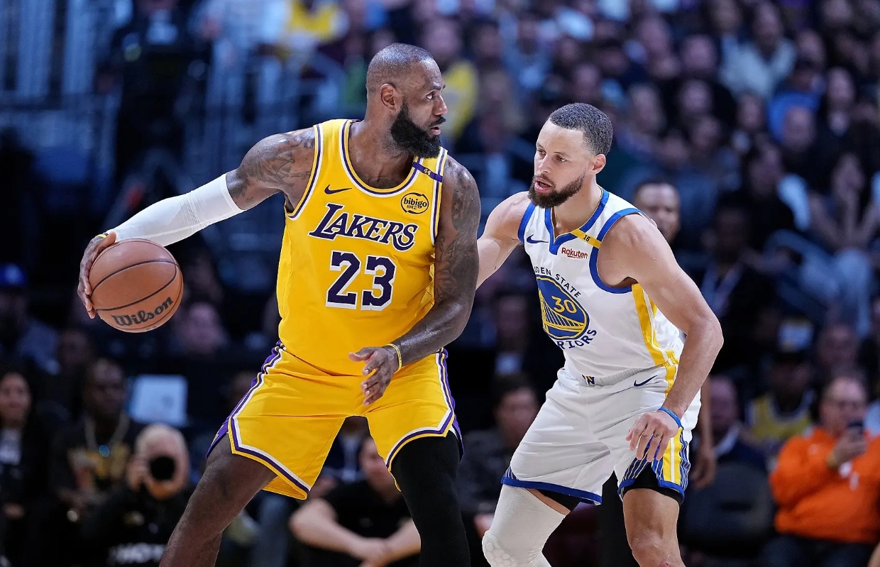 开云中国体育网页版登录国际比赛日突围战来临;洛杉矶湖人围绕NBA总决赛再遭质疑;引发热议;高层口径保持一致的简单介绍