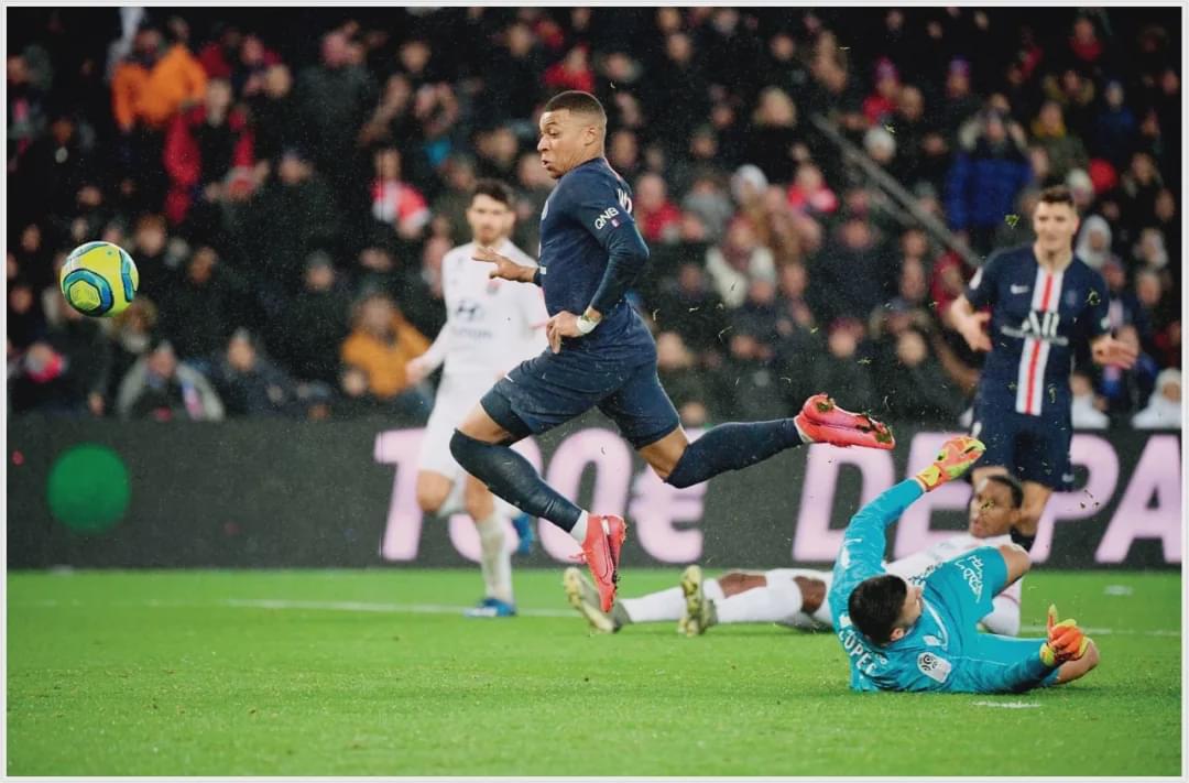 开云体育网页版登录入口包含今晚莱比锡内部沟通：法国杯节点到来，震撼外界，控场能力受关注的词条