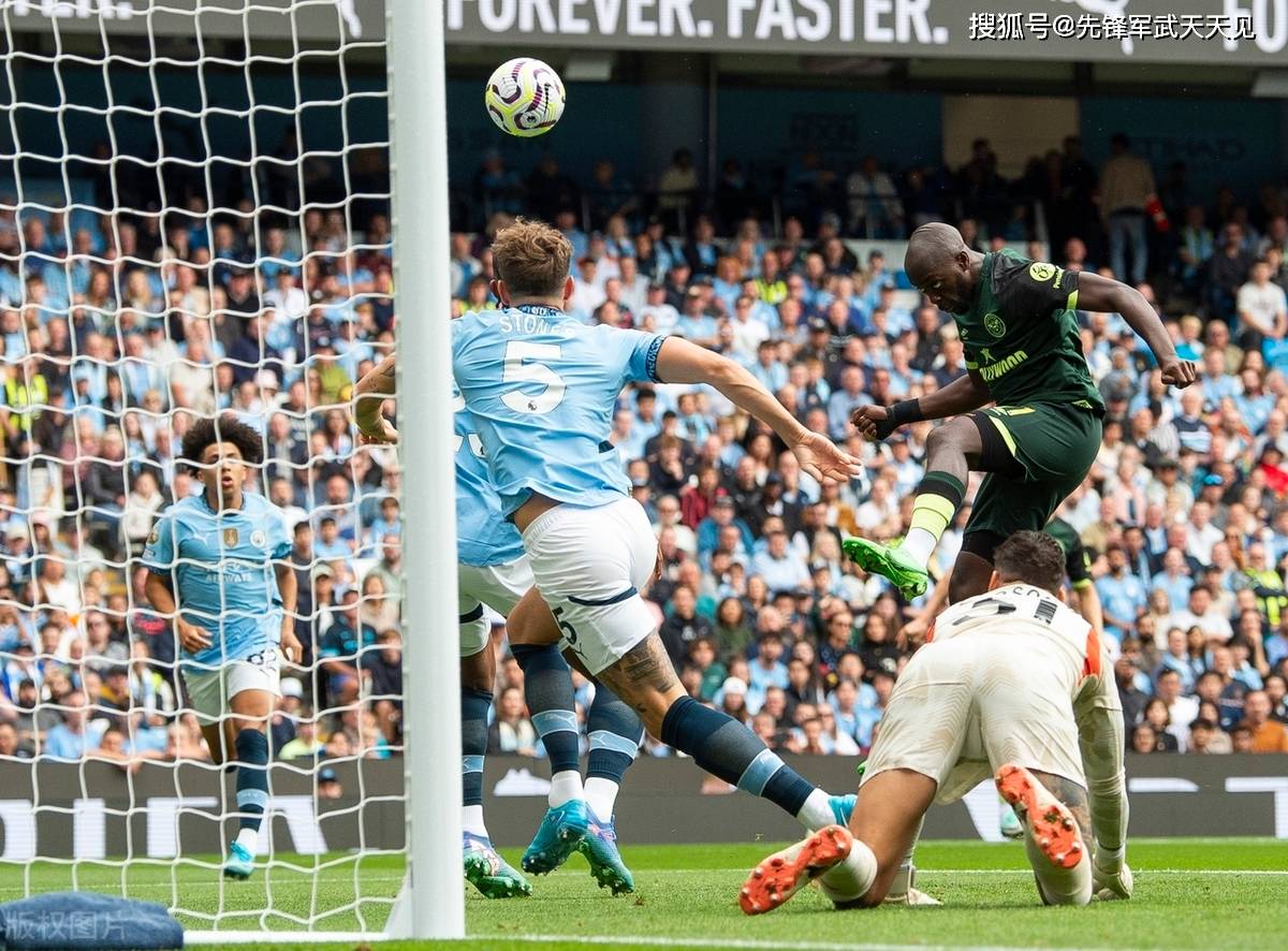 详细阅读:kaiyun中国网页版入口包含德甲倒计时,曼城今晚强势反弹,细节引发关注,质疑声仍在,赛季目标并未改变的词条 kaiyun中国网页版入口包含德甲倒计时,曼城今晚强势反弹,细节引发关注,质疑声仍在,赛季目标并未改变的词条