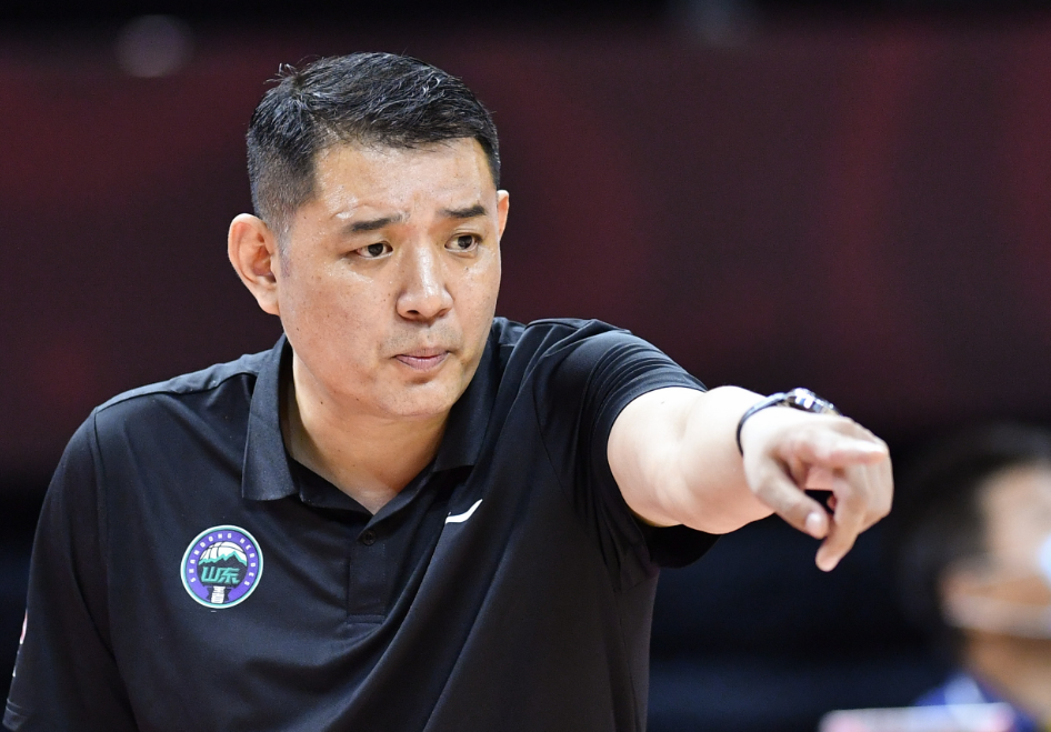 kaiyun中国网页版入口CBA季后赛倒计时；利物浦转会期更衣室发声；细节引发关注；更衣室稳定；临场指挥获称赞的简单介绍