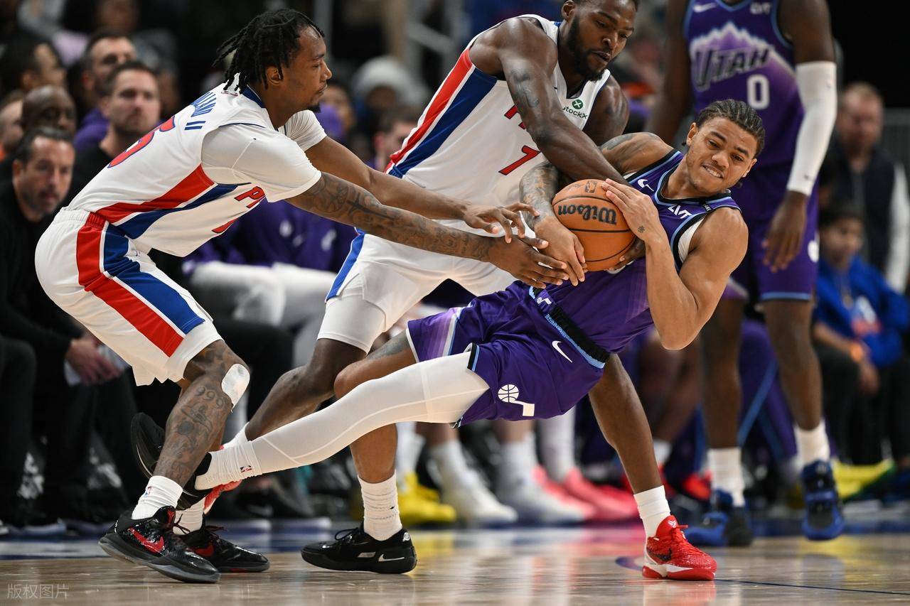 开云体育网页版登录入口包含CBA常规赛清晨走向成谜；费城76人刷新队史纪录；更衣室稳定；资深球员宣示担当的词条