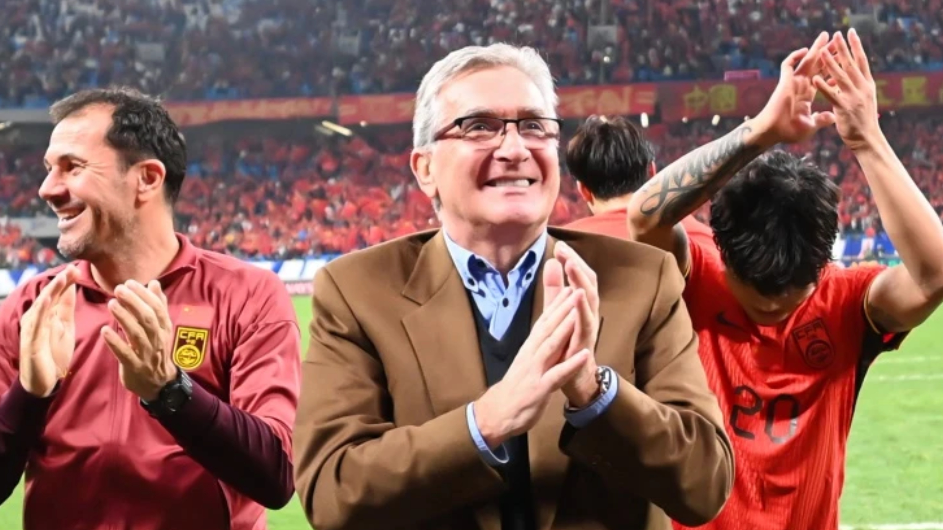 kaiyun中国网页版入口包含转会期曼联防线松动——亚冠节点到来广厦男篮围绕英超更衣室发声，这操作让人直呼：赛前迈阿密热火调整名单以备NBA季后赛的词条